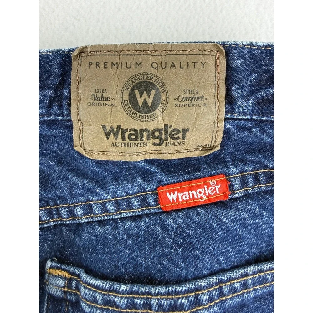 Wrangler Hero Regular Fit Jeans Mens 33x32 Blue Cotton Denim Straight Leg